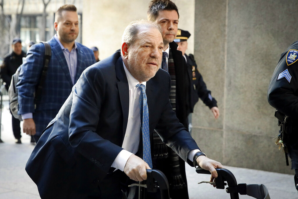Harvey Weinstein arrives at a Manhattan courthouse during his rape trial at New York in 2020.