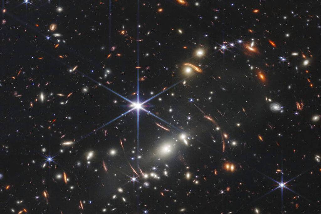 Astronomers Baffled by Discovery of Ancient Galaxies
