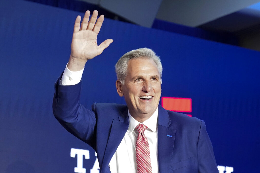 McCarthy Membuat Konsesi Menit-menit Terakhir dalam Tawaran untuk Speaker’s Gavel