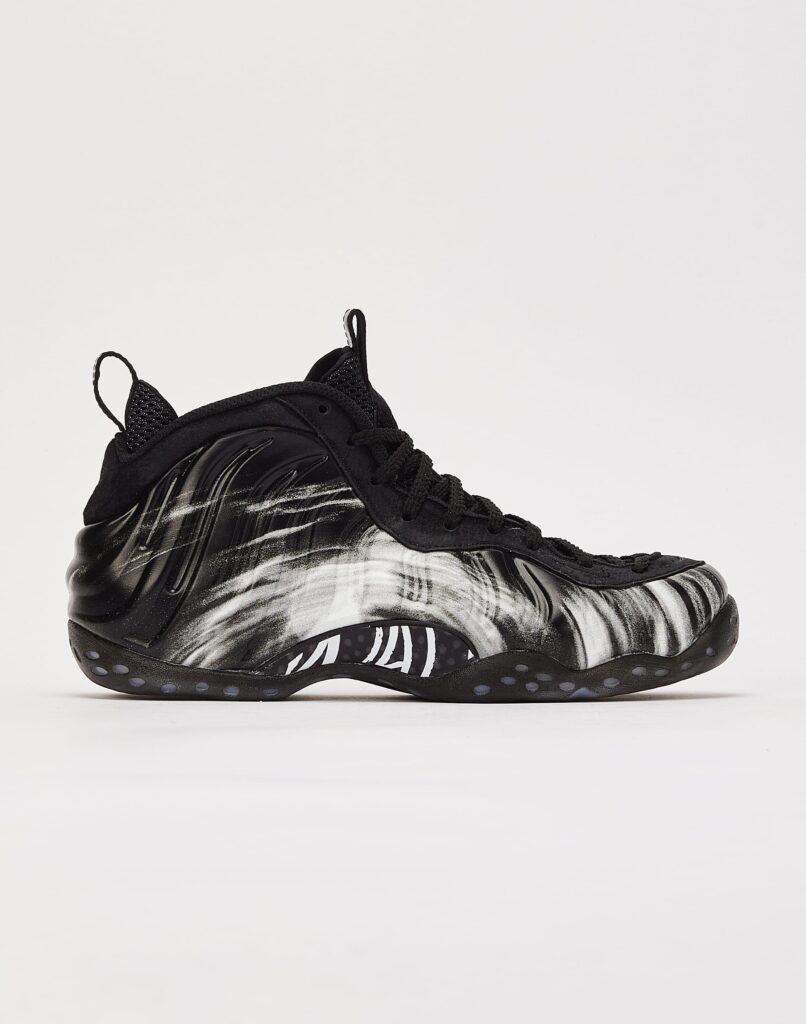 The Nike Air Foamposite One 'Dream a World' in black.