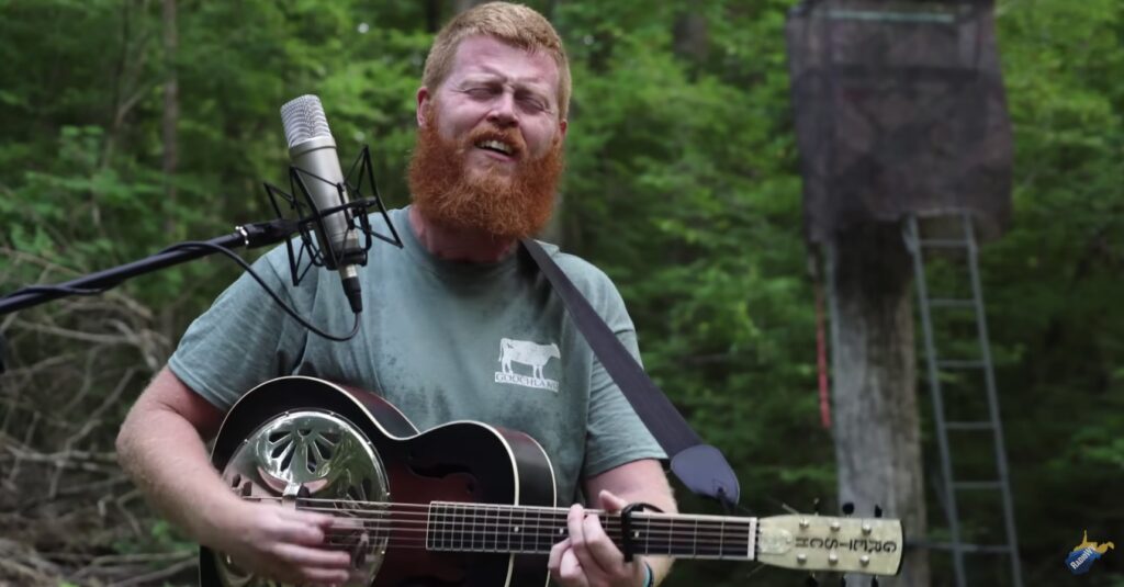 Oliver Anthony sings his ballad, 'Rich Men North of Richmond.'