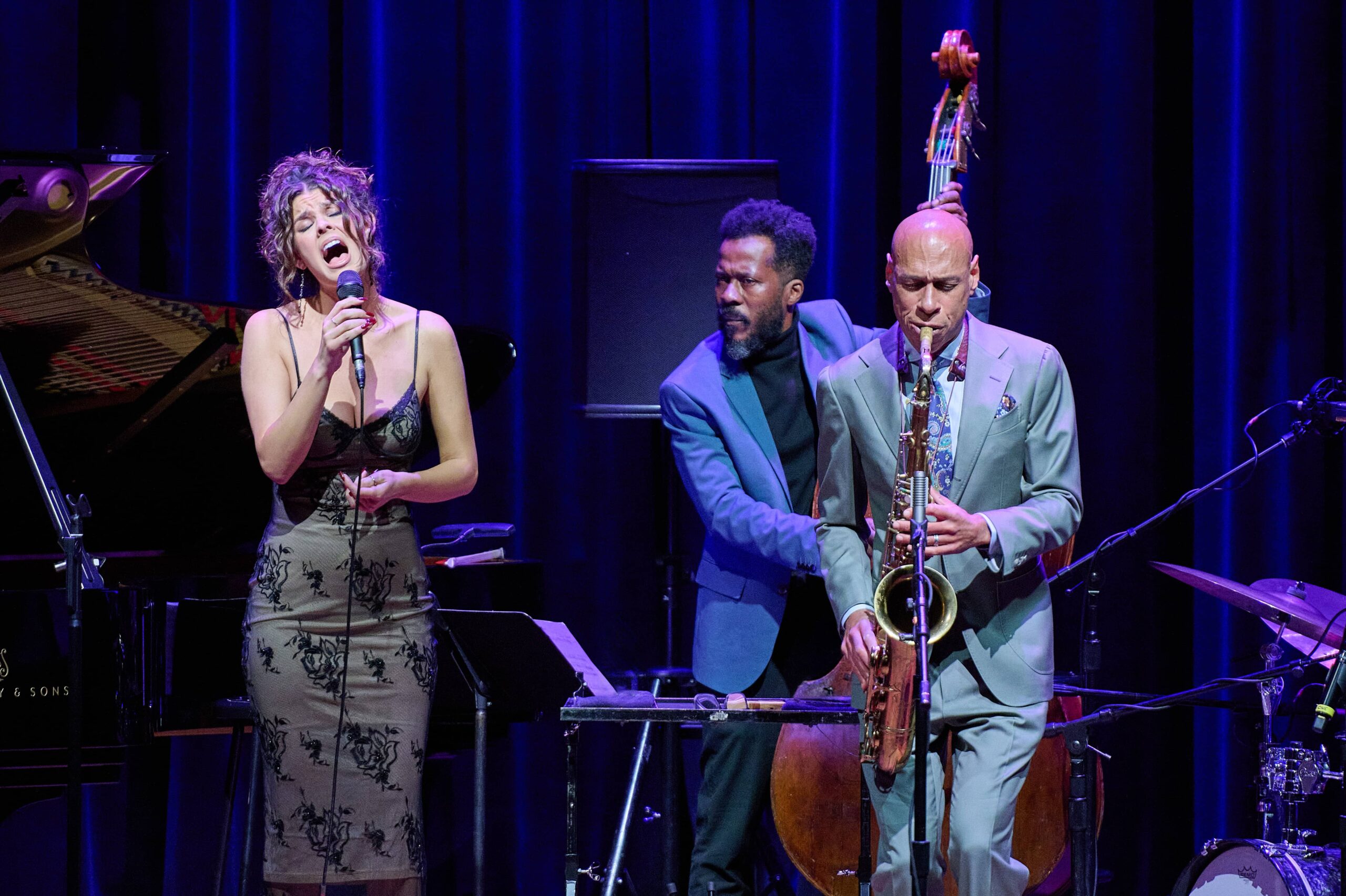 Joshua Roodman Joshua Redman's Old-Fashioned Idea — Songs About American Cities — Is ...