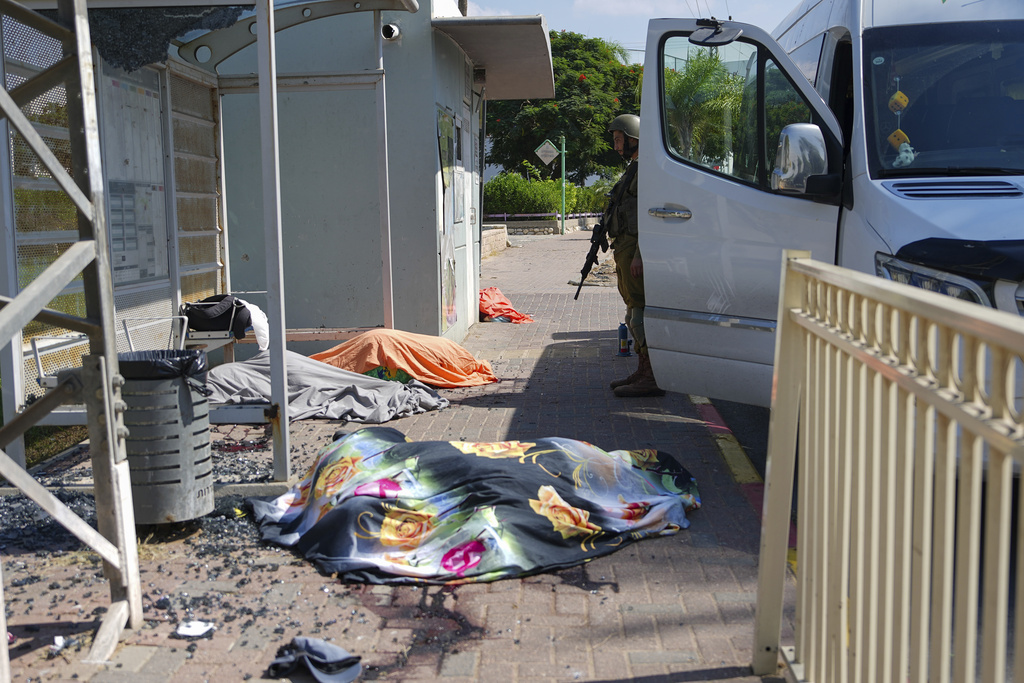 Arab-Israeli Bedouins Declare ‘Blood Feud’ Against Hamas for ...