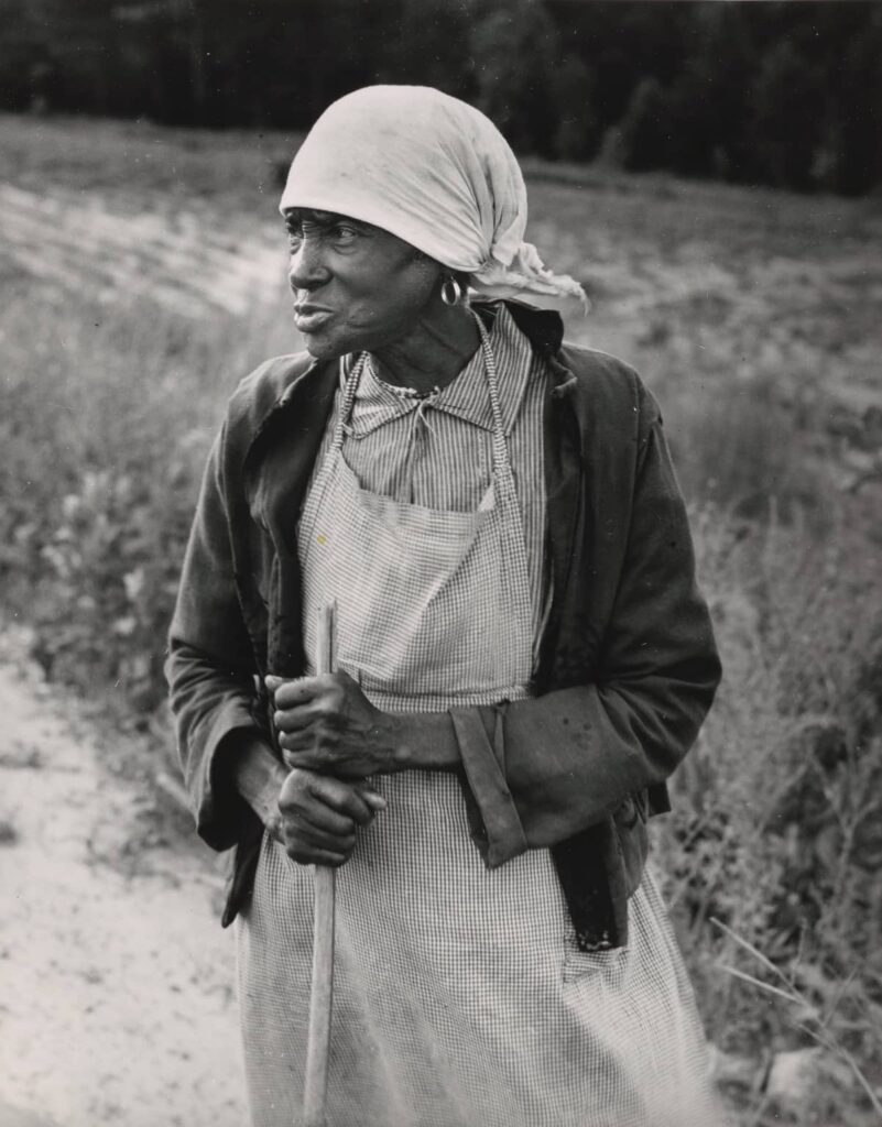 Formerly Enslaved Woman, Alabama, from The American Country Woman , 1938, printed c. 1955 gelatin silver print image: 24 x 19 cm (9 7/16 x 7 1/2 in.) sheet: 25 x 20 cm (9 13/16 x 7 7/8 in.) mat: 16 x 13 in. frame (outside): 17 x 14 in. National Gallery of Art, Washington, Gift of Daniel Greenberg and Susan Steinhauser