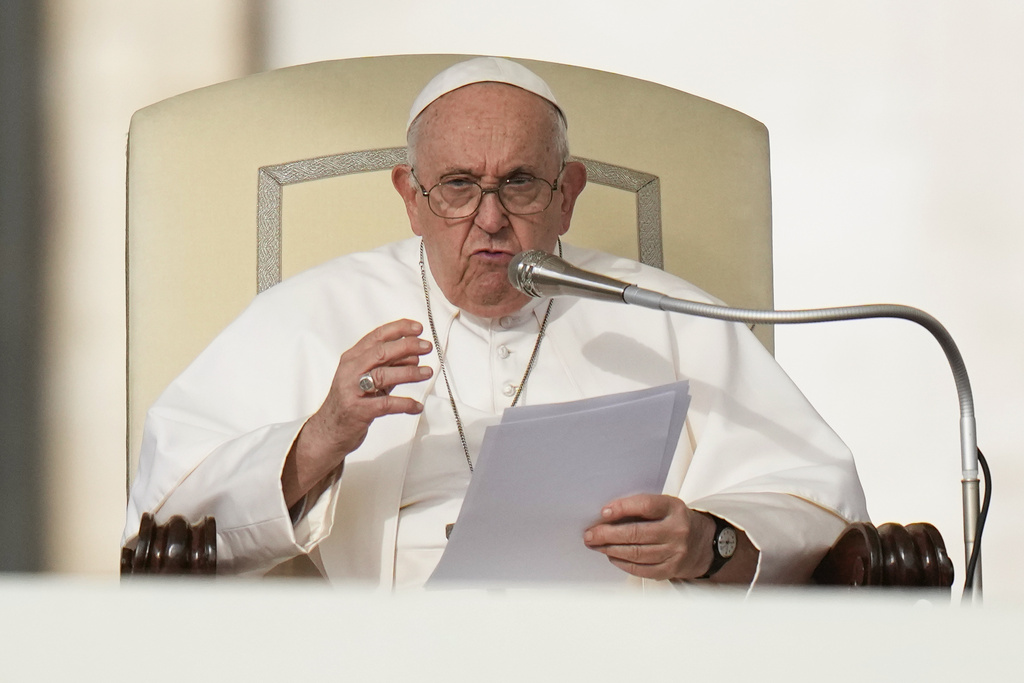In Rare Interview, Pope Francis Urges Compassion, Says ‘We Have To Get Our Hearts To Feel Again’ In Rare Interview, Pope Francis Urges Compassion, Says ‘We Have To Get Our Hearts To Feel Again’