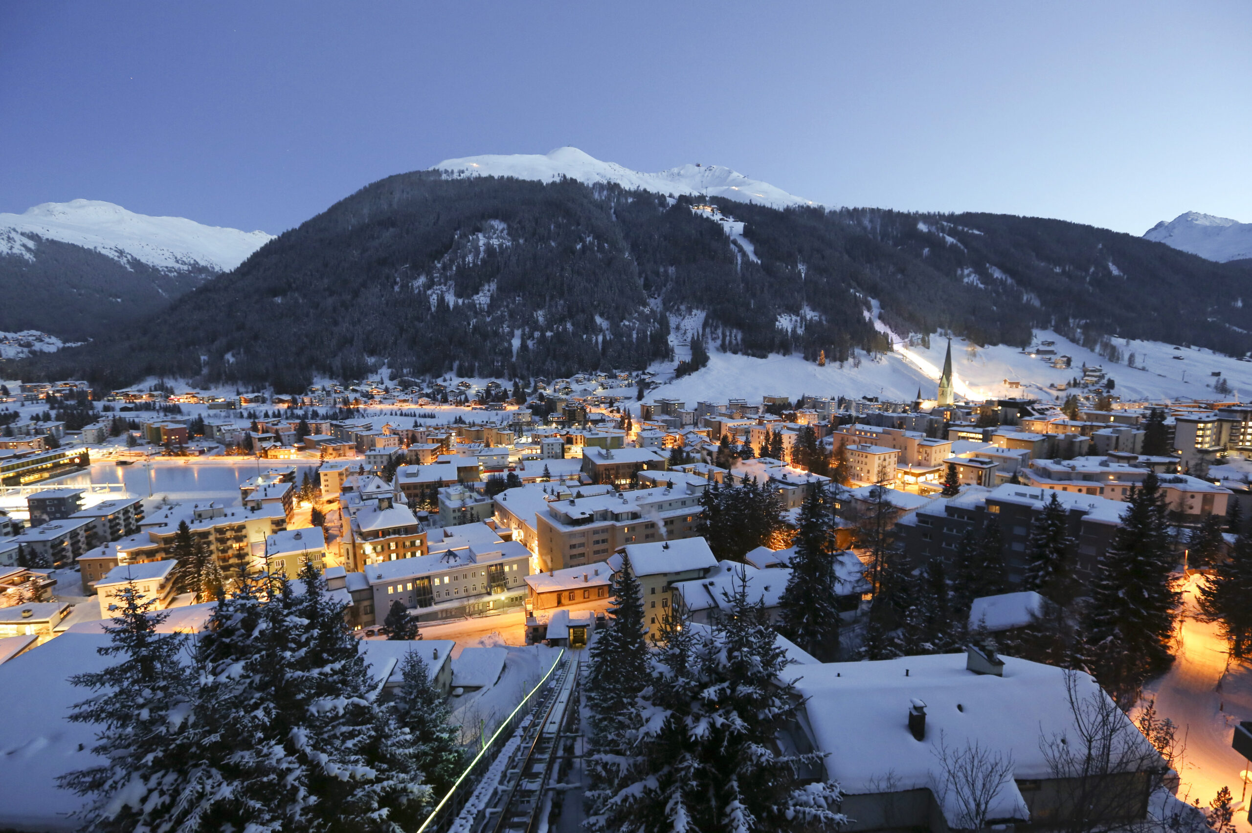 Uproar After Davos-Area Ski Town Bars Jews From Rentals