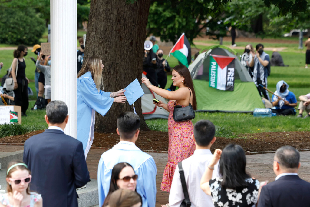 'Epic Rager' Set To Celebrate North Carolina Fraternity Brothers Who Defended American Flag During Anti-Israel Protests - Vimarsana News