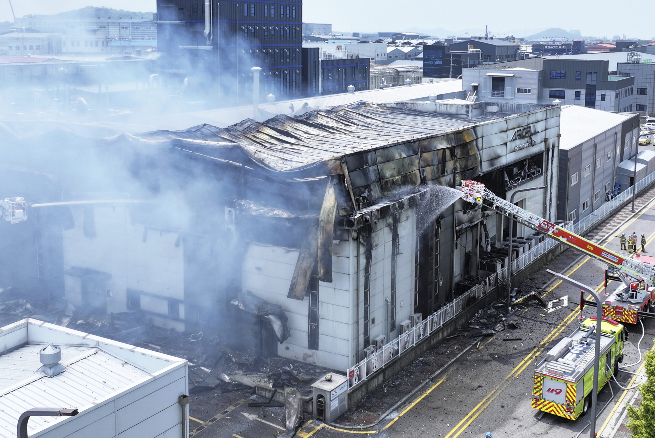 Workforce Fire South Korea's Hidden Workforce: Factory Fire That Killed 20 Shines ...