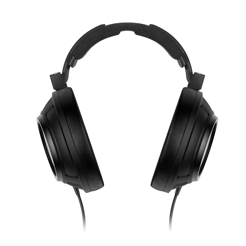 Sennheiser HD 820.