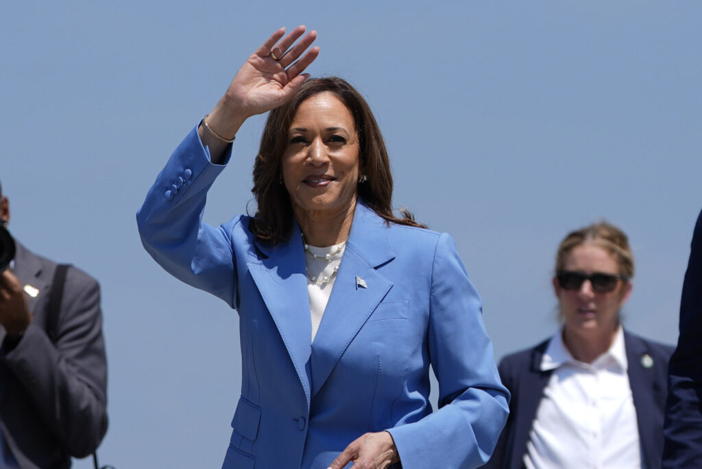 Democratic presidential nominee Vice President Kamala Harris waves as she arrives at Raleigh-Durham International Airport, Friday, Aug. 16, 2024, in Morrisville, N.C. (AP Photo/Julia Nikhinson)