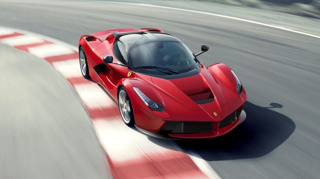 Ferrari LaFerrari (2013).