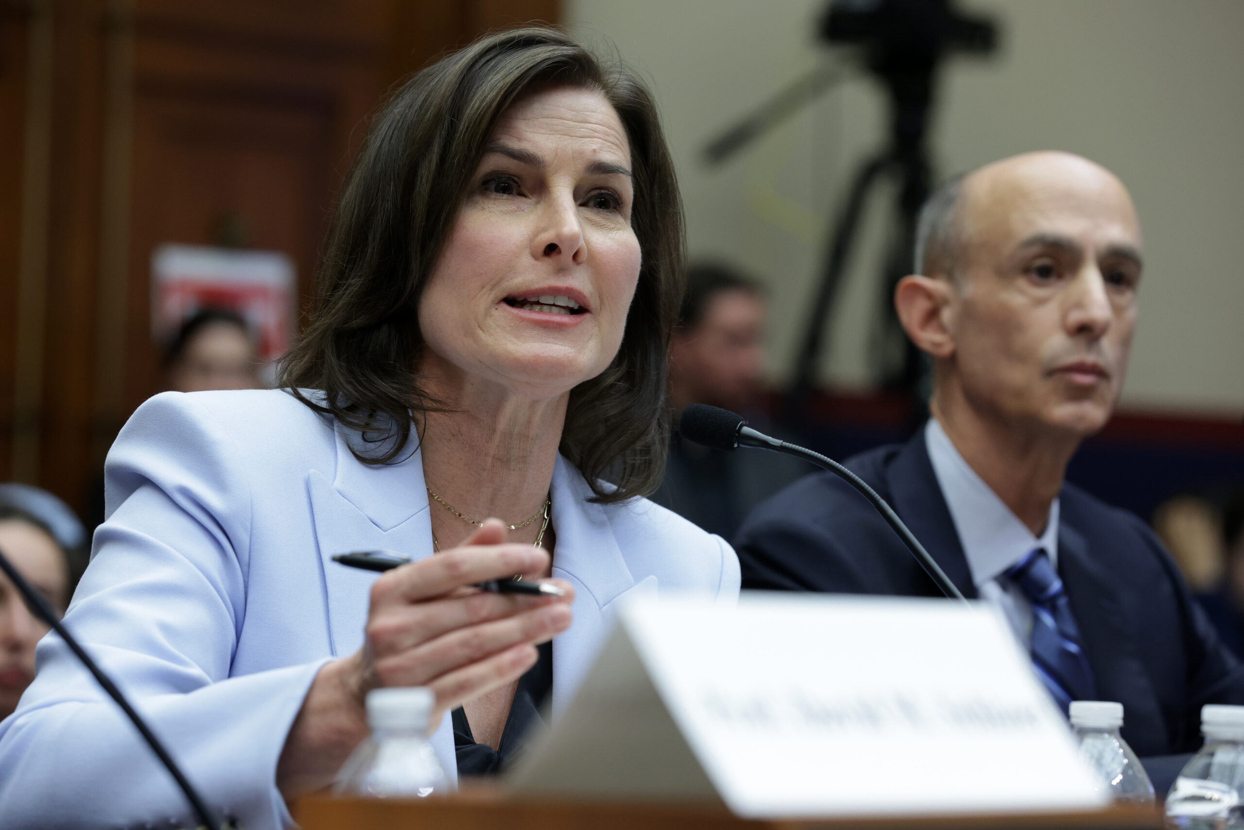 Columbia, Seeking To Restore 'Essential' Research Partnership With Federal Government, Accepts Administration's Authority 'To Regulate Us'