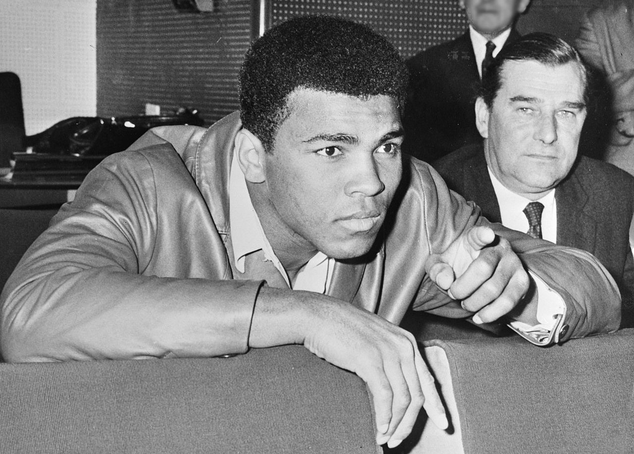 As Trump’s Standing With the Public Surges, His Career Path Could Follow Course Set by Muhammad Ali