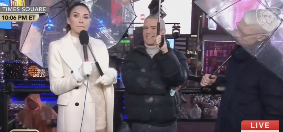 Whitney Cummings Jokes on CNN That Democrats Were ‘Too Busy Holding a Body Upright’ To Win the Election This Year