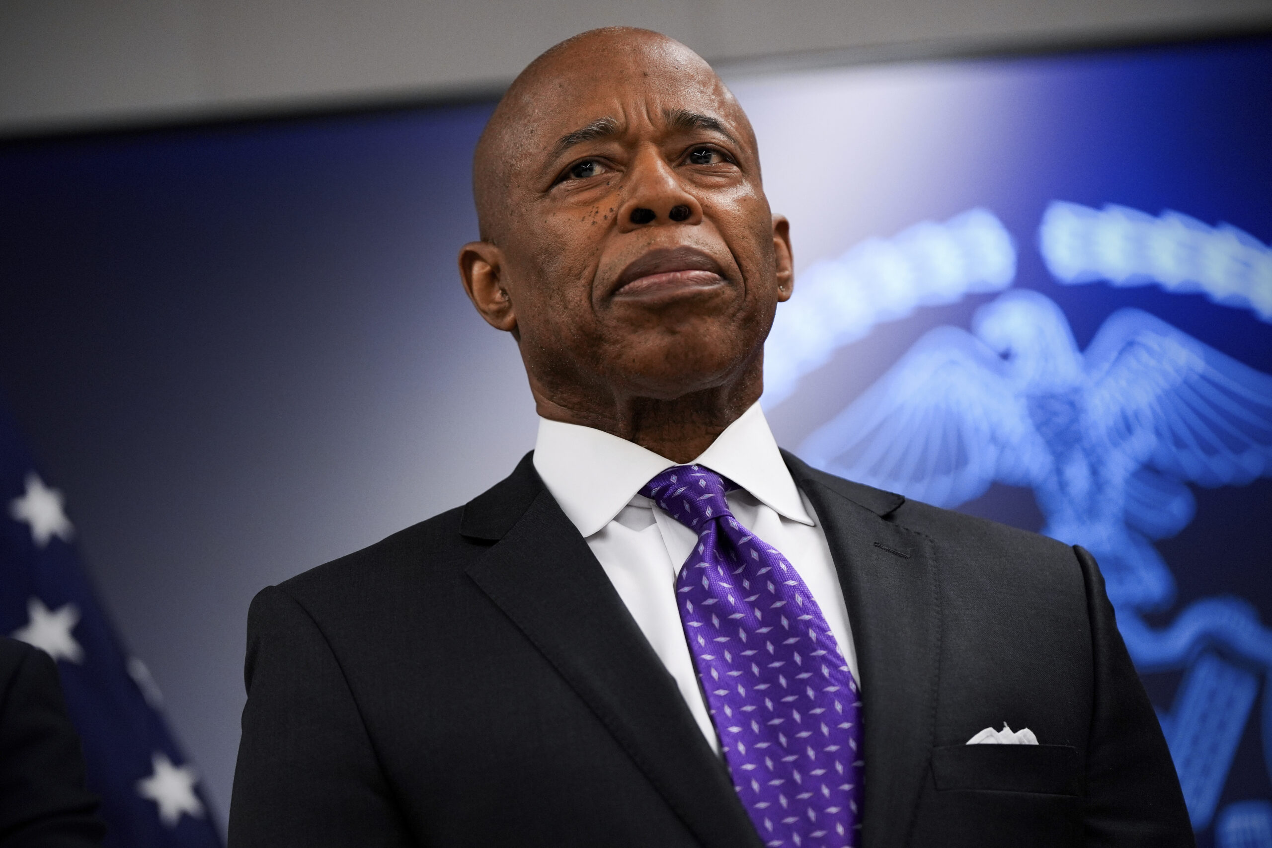 In a Break With Democrats, Eric Adams Supports Masked ICE Agents in New York