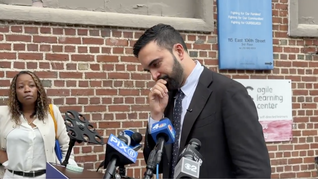 Mounting Uproar in New York City Mayoral Race Over Mamdani's ‘Globalize the Intifada’ Support and Warsaw Ghetto Comparison