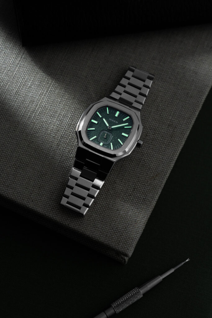 Maen Manhattan 37 Ultra-Thin.