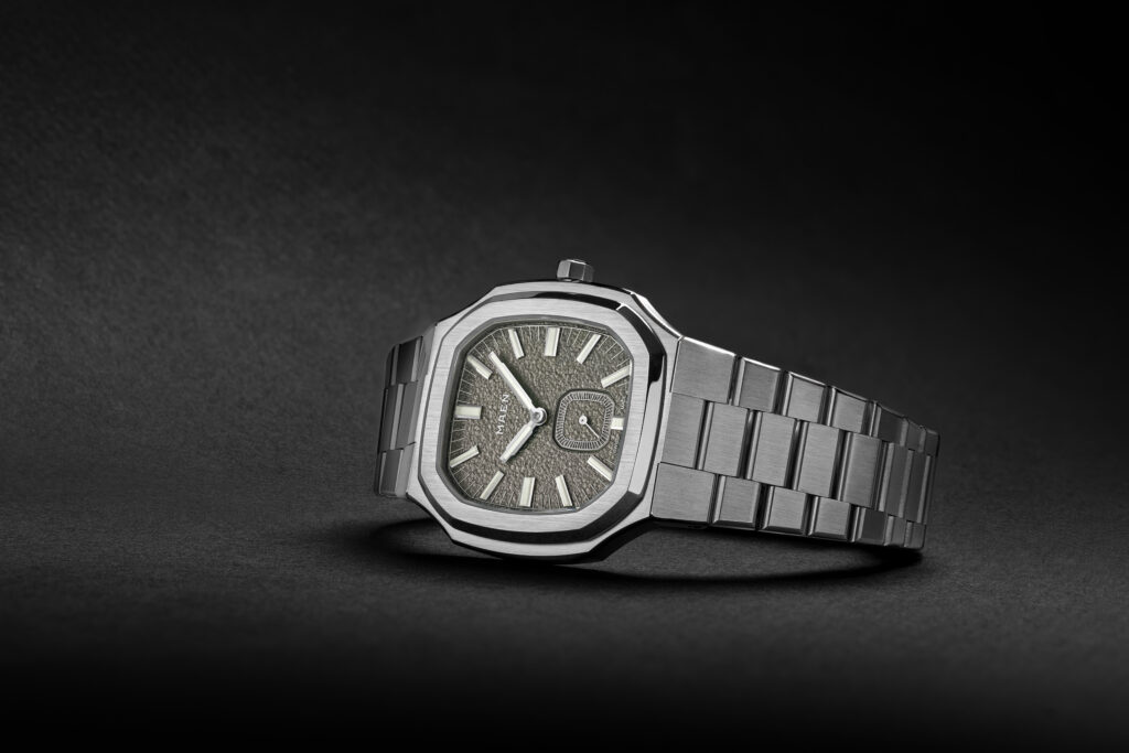 Maen Manhattan 37 Ultra-Thin.