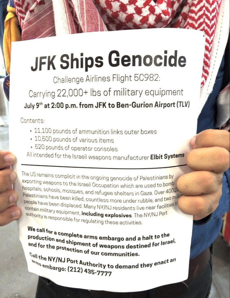 ‘What’s Wrong With You, You Antisemitic Freaks?’ Anti-Israel Activists Denounced for Disruption at New York Airport Train Station
