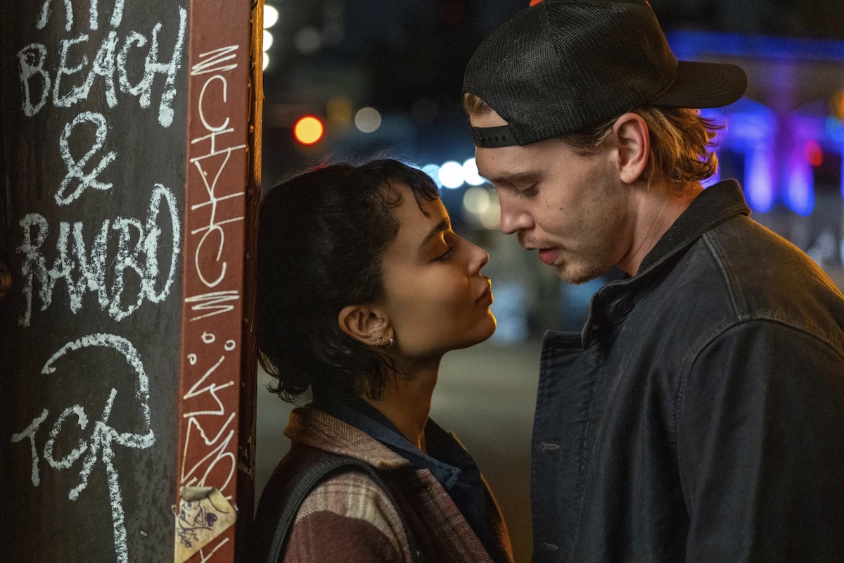 A Terrific Austin Butler Gets Away With Everything in 'Caught Stealing,' an Ode to Late-1990s New York City