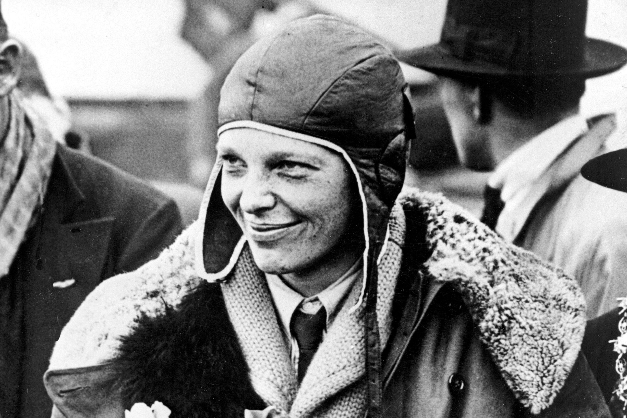 Trump, Declassifying Amelia Earhart Records, Wades Into a Mystery That Flies Above Facts