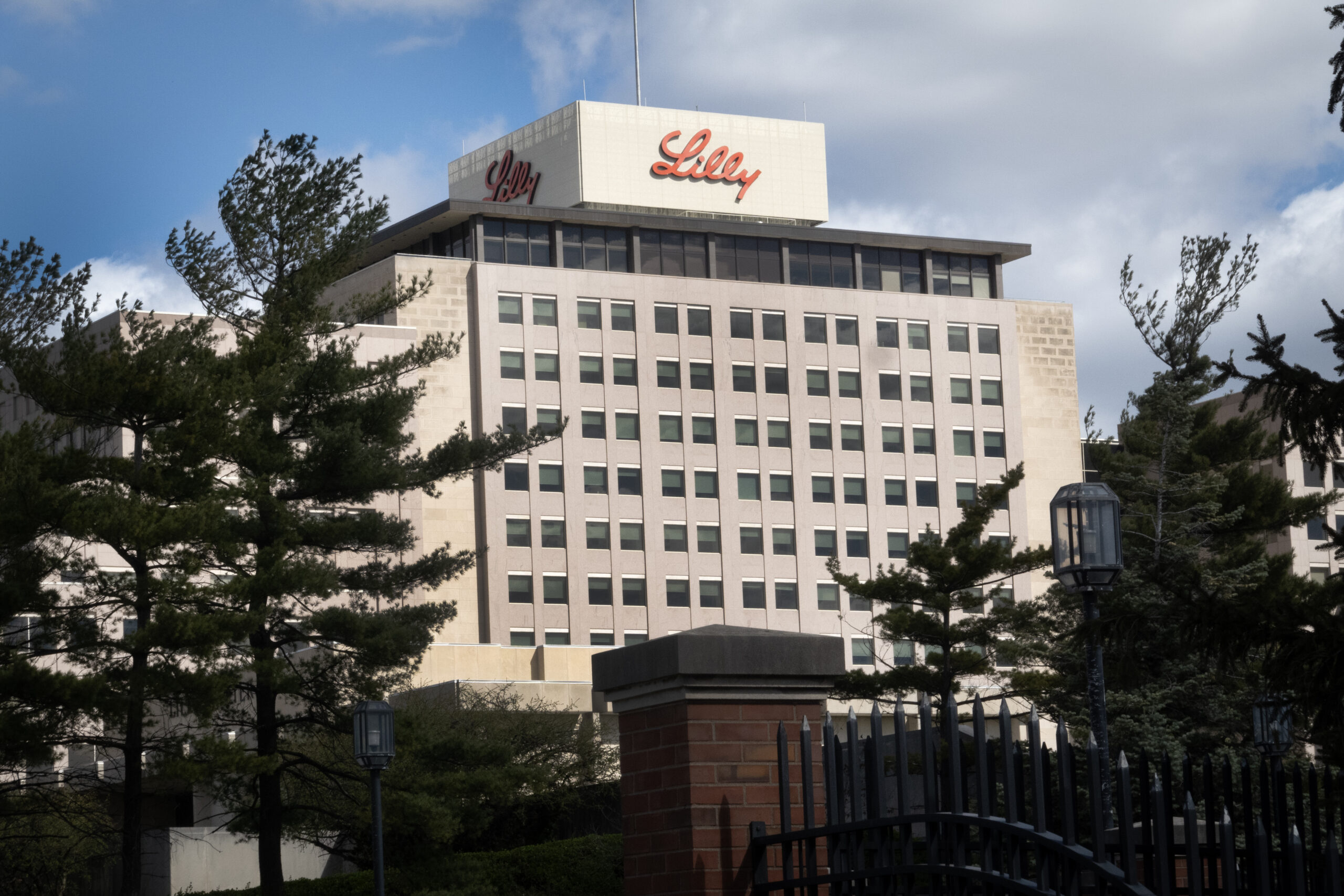 Zepbound Maker Eli Lilly Reports Patients Achieved Dramatic Weight Loss in Study of Newest Obesity Drug