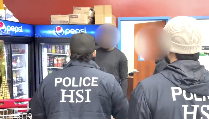 Trump Administration ‘Looking at’ Revoking Citizenship for Individuals From Somalia If They Are Convicted of Fraud