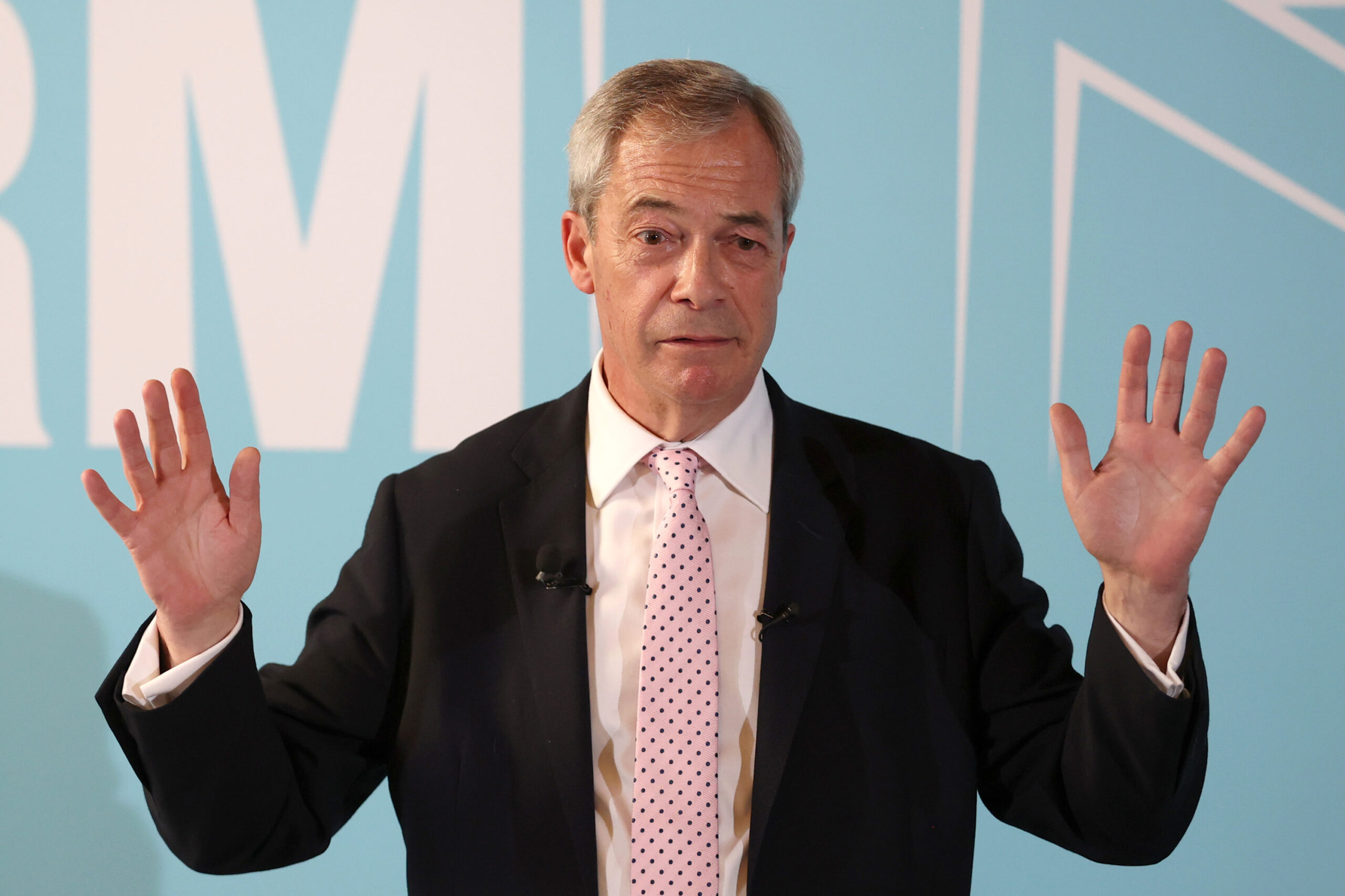 Farage, Facing Count Binface and Others, Risks Fate of Gilded Age Senators Who Resigned in Fits of Pique