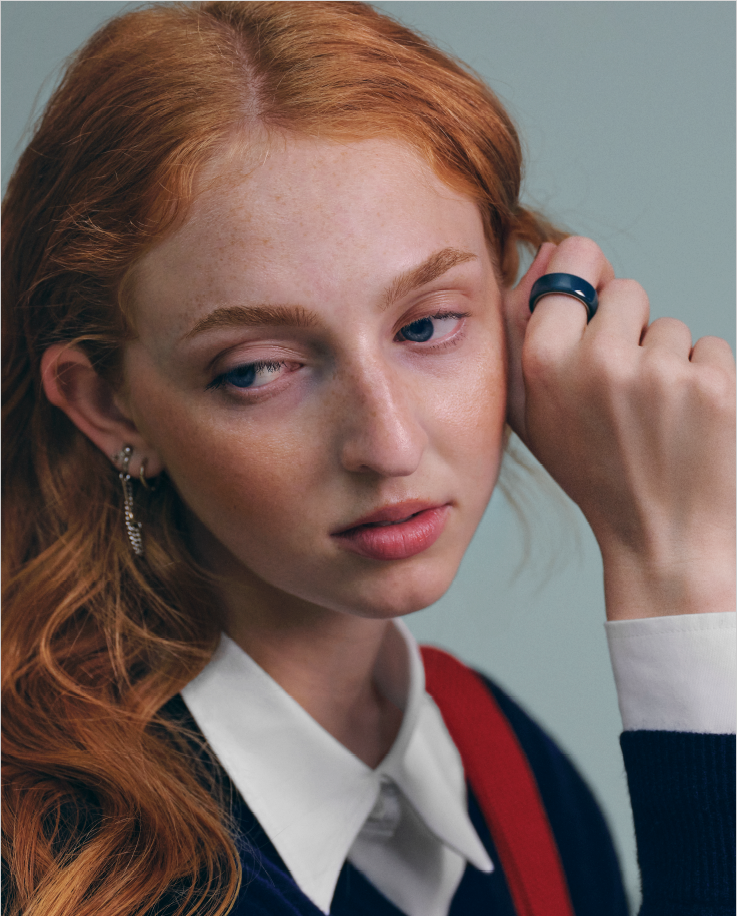 Oura Ring 4 Ceramic.