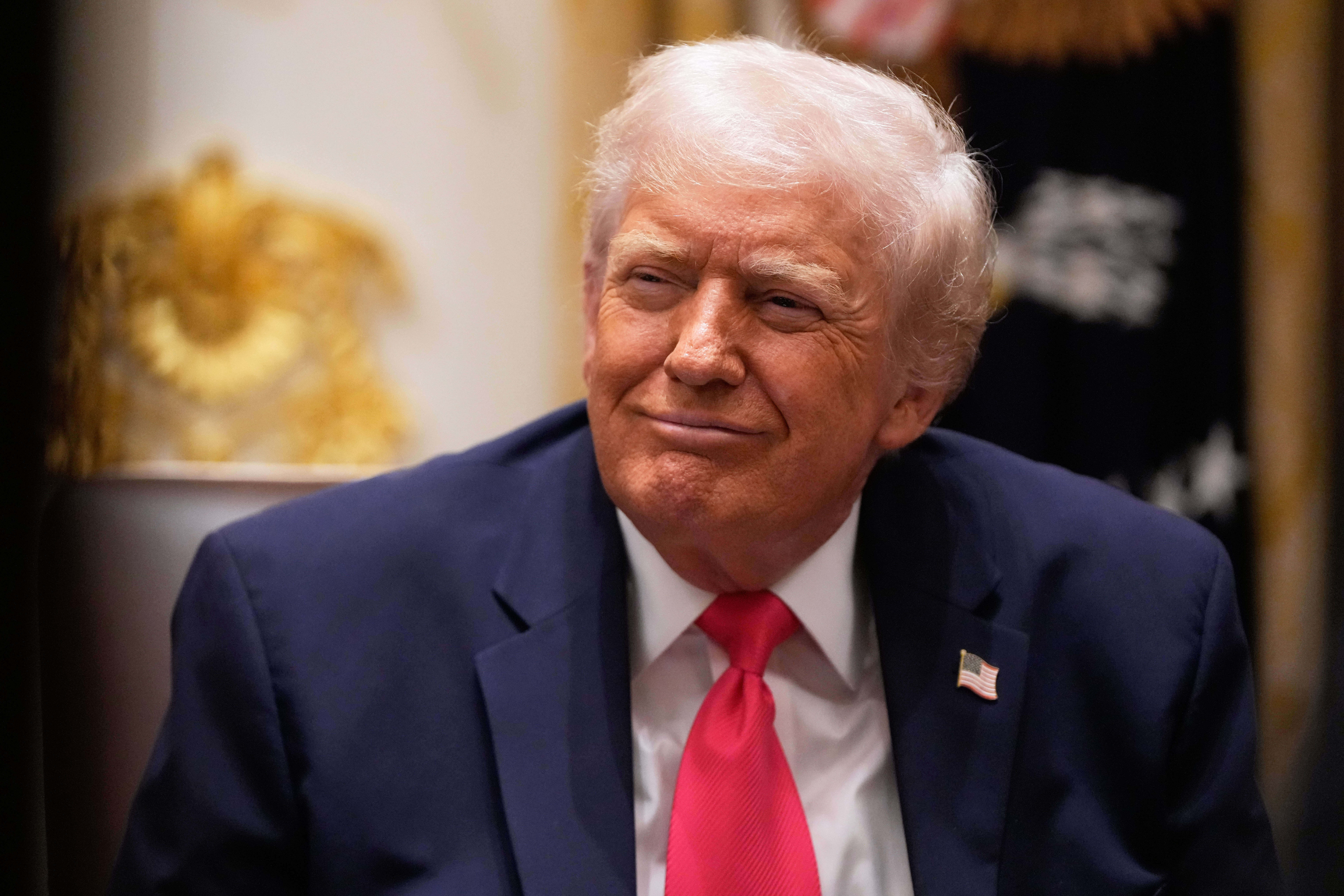 Trump Focuses on Price-Fixing as a Cure for ‘Affordability’ Issues as President’s Approval on Economy, Inflation Crater