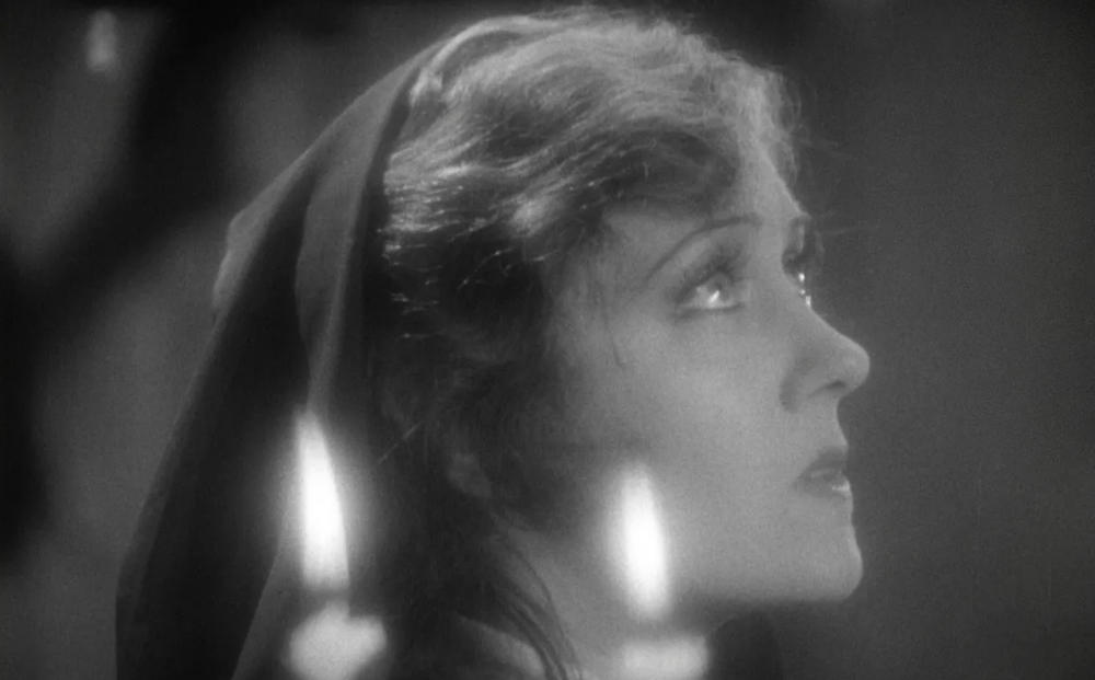 Gloria Swanson in ‘Queen Kelly’ (1929).