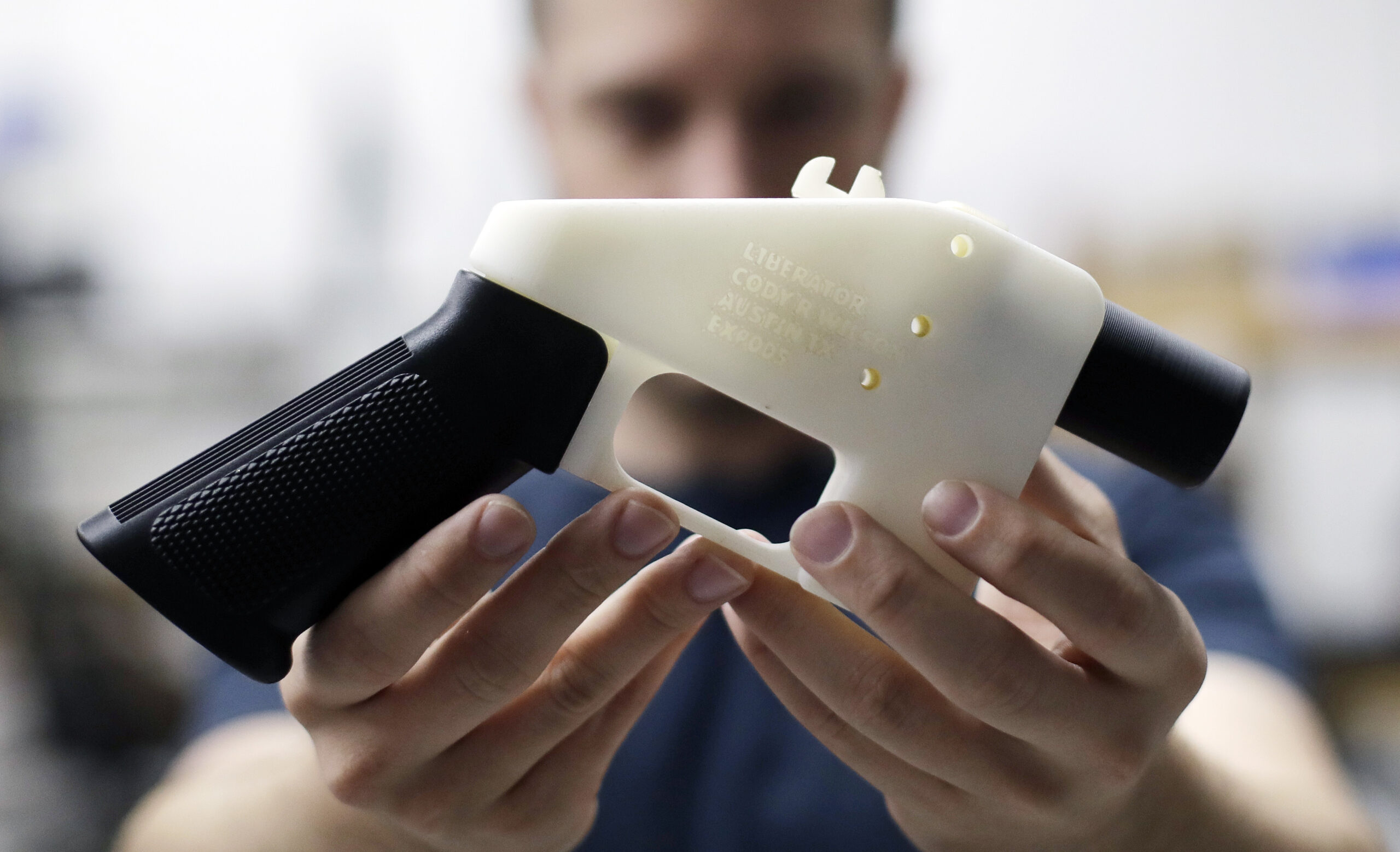 New York Governor Seeks To Make Possession of 3D Gun Instructions a Crime
