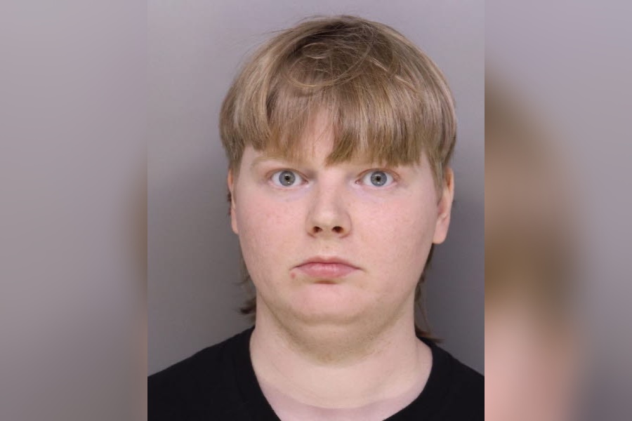 Suspect in JD Vance Home Vandalism Demanding To Be Called 'Julia,' Identified as Son of Democratic Donor