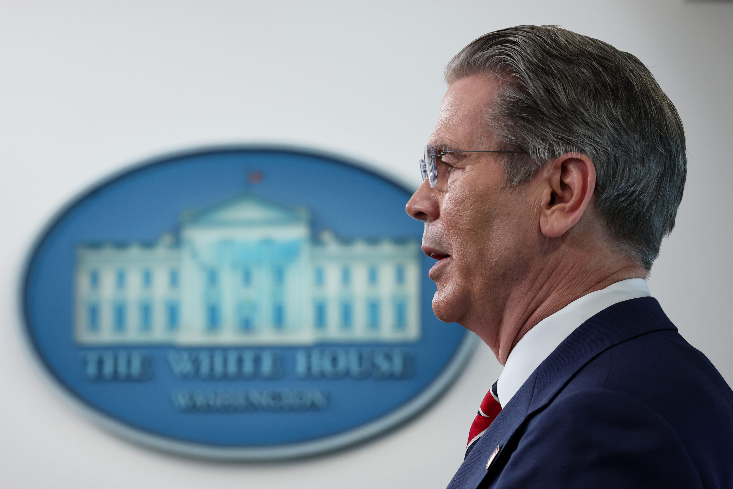 Will Washington’s Economic Fury Be the Straw That Breaks the Mullahs’ Backs?