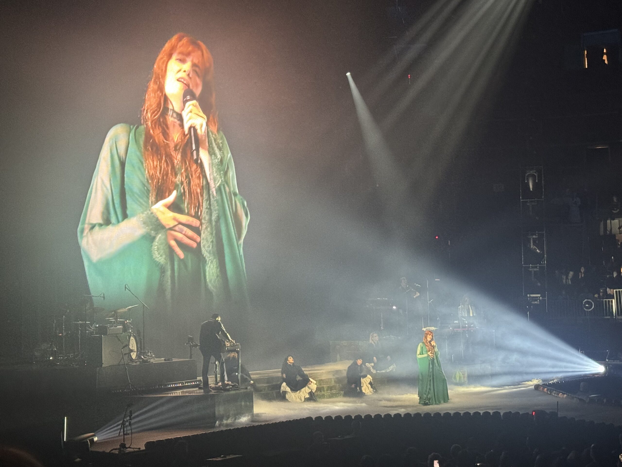 Florence Welch Ushers in Witching Hour and Casts a Spell With Her Voice