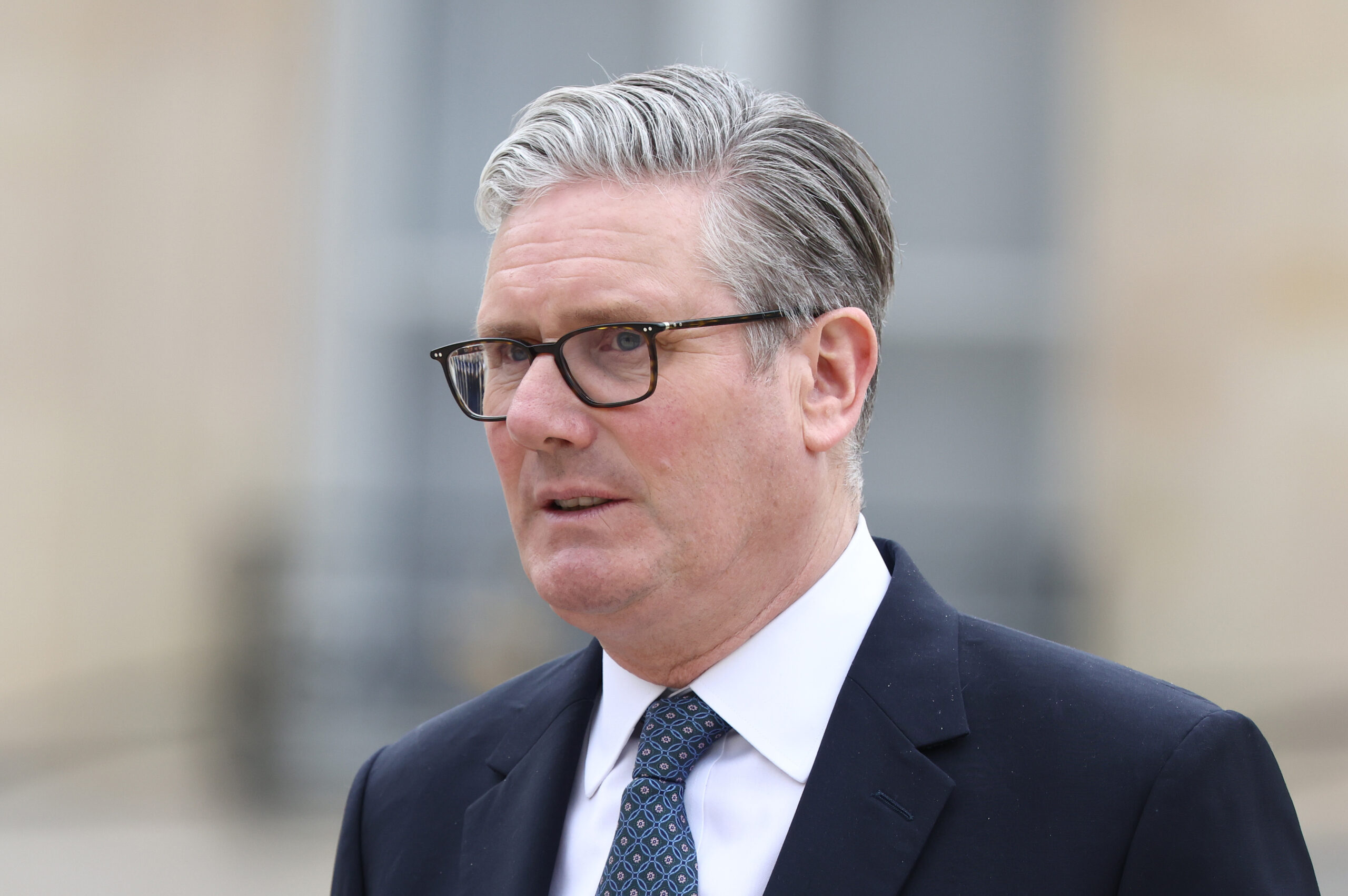 Fired Foreign Office Official Says Starmer’s Office Had ‘Dismissive Attitude’ Toward Mandelson Security Check