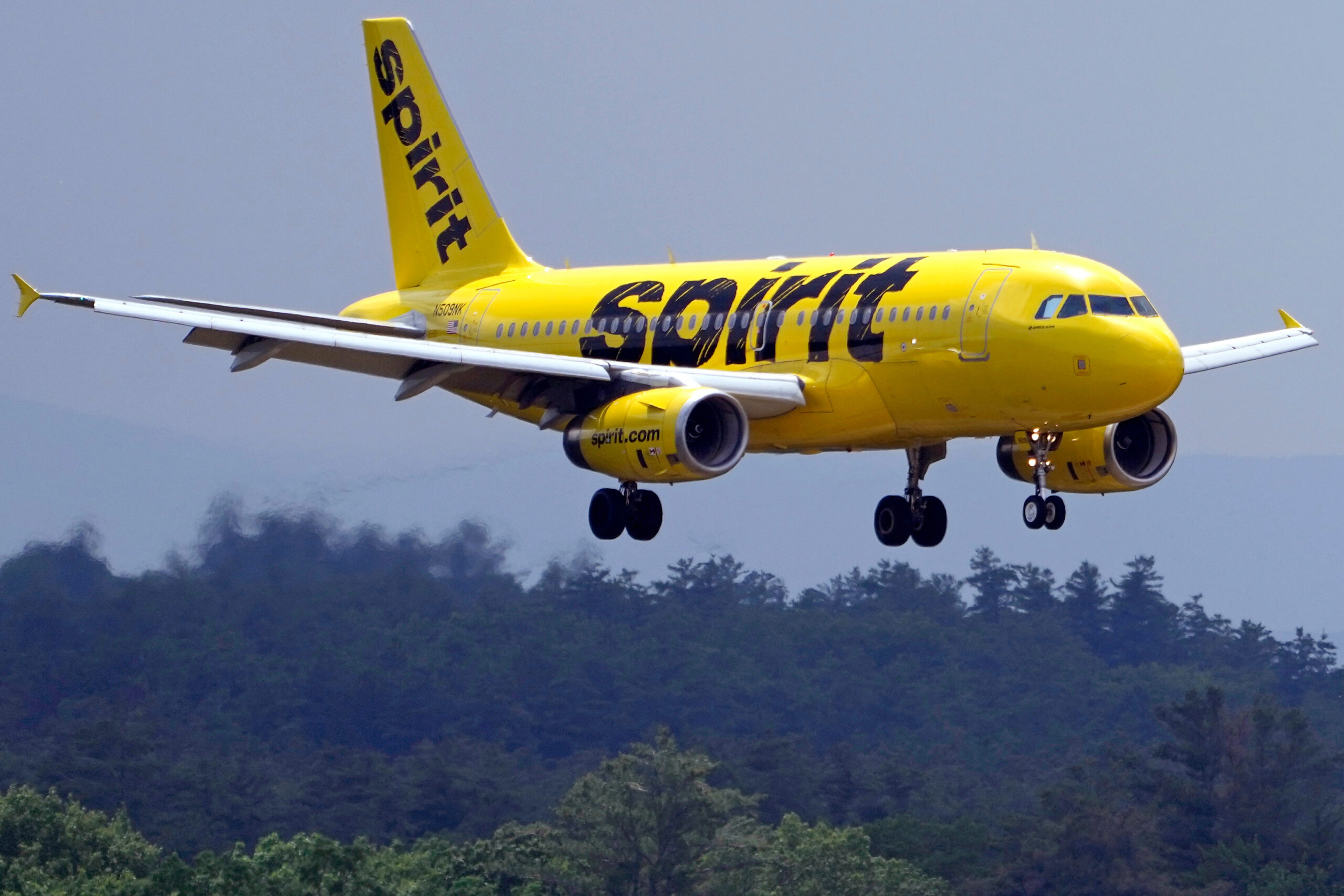 Spirit Airlines Ceases Operations Following Failed Bailout and Surging Fuel Costs