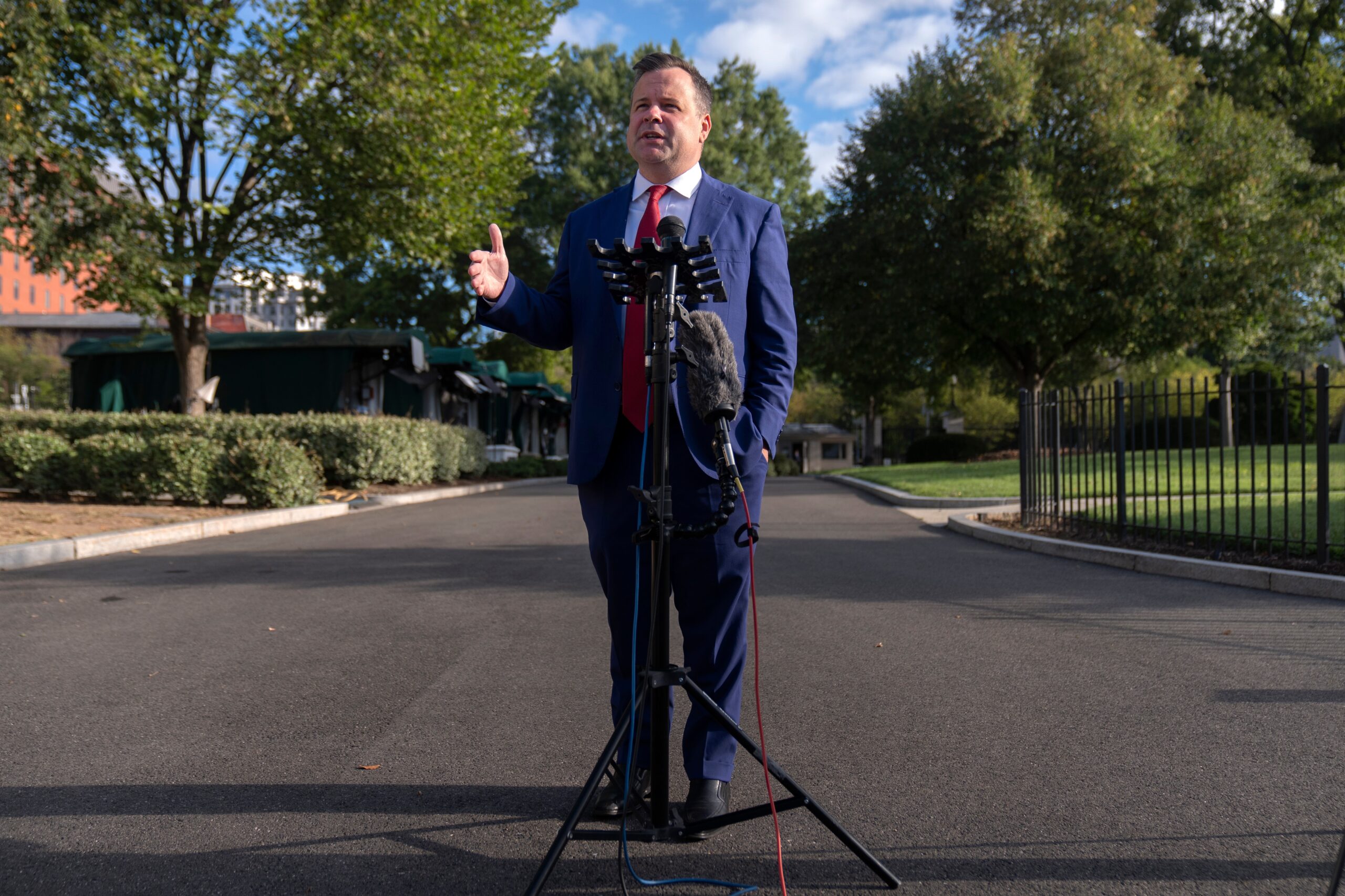 Bill Pulte To Be Sworn in as America’s Top Spy, Complicating Trump’s Legislative Agenda