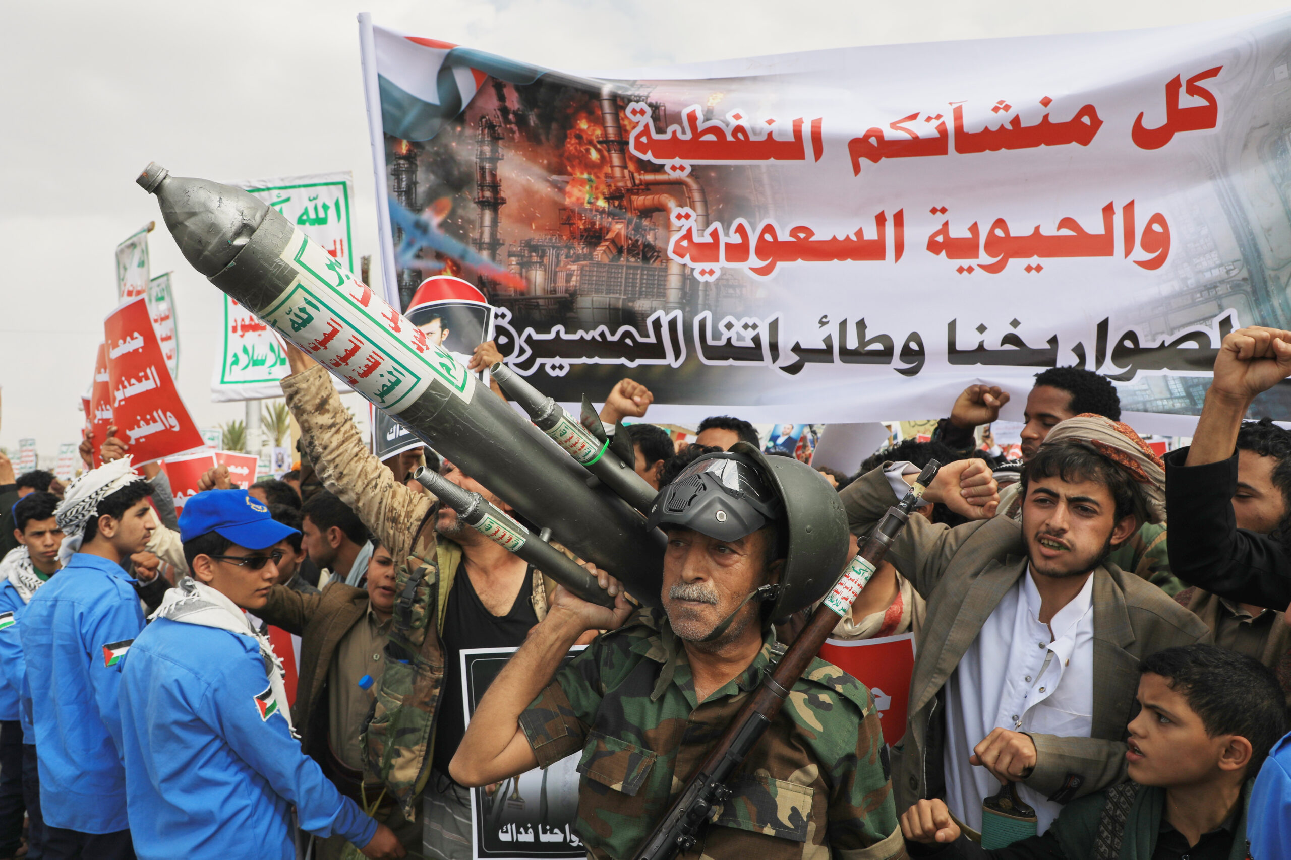 Iran Flew Commanders, Weapons to Houthis in Yemen Ahead of Blockade: Report